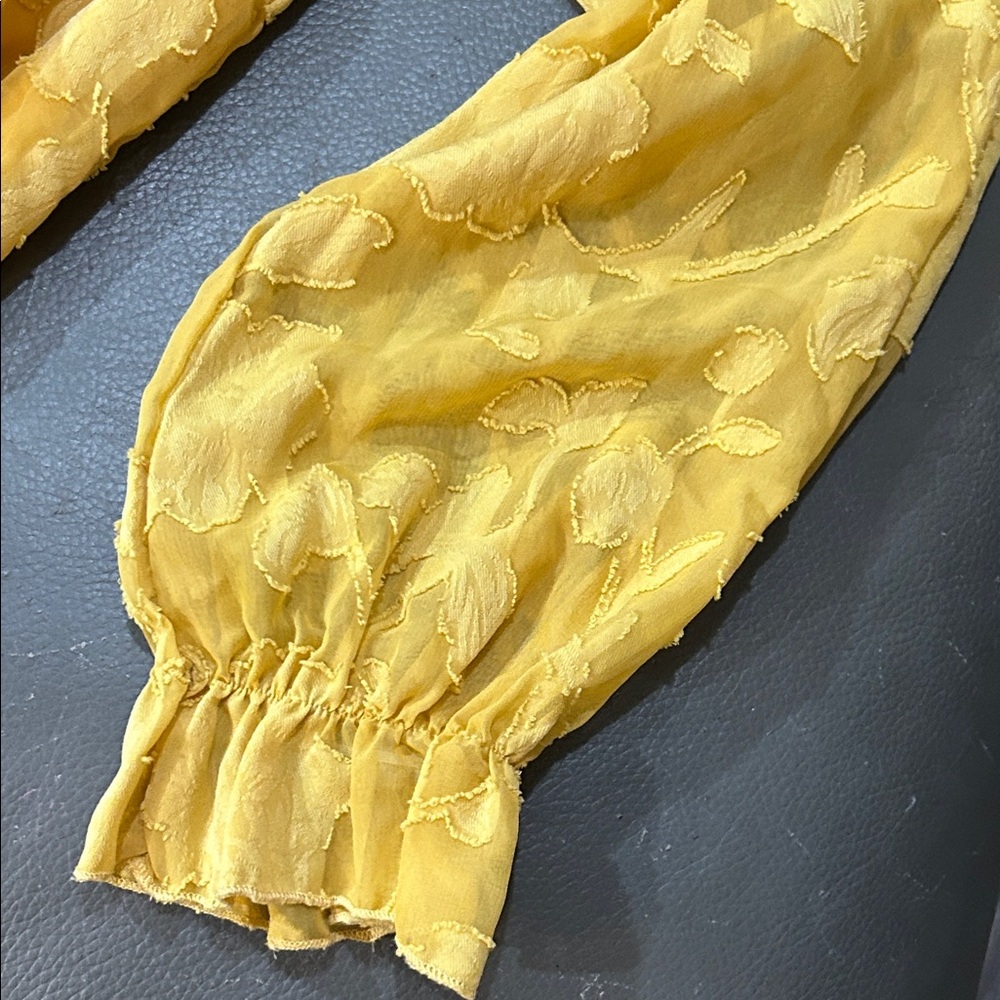 Funlingo Yellow Floral Long Sleeve Blouse size XL - Picture 4 of 5